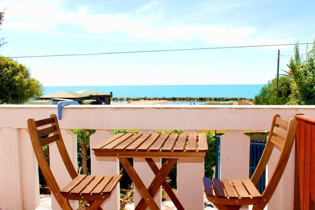 B&B Nettuno Сан Леоне Екстериор снимка