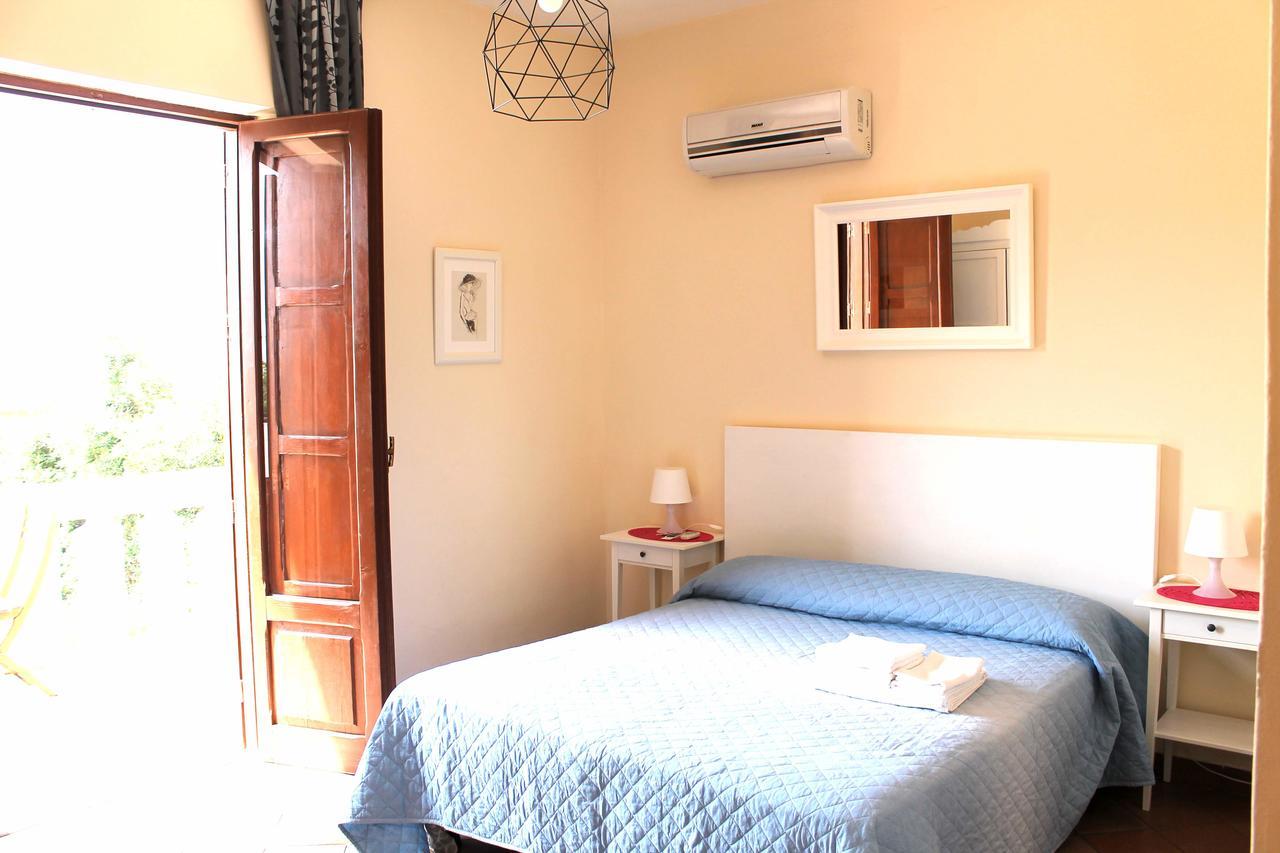 B&B Nettuno Сан Леоне Екстериор снимка